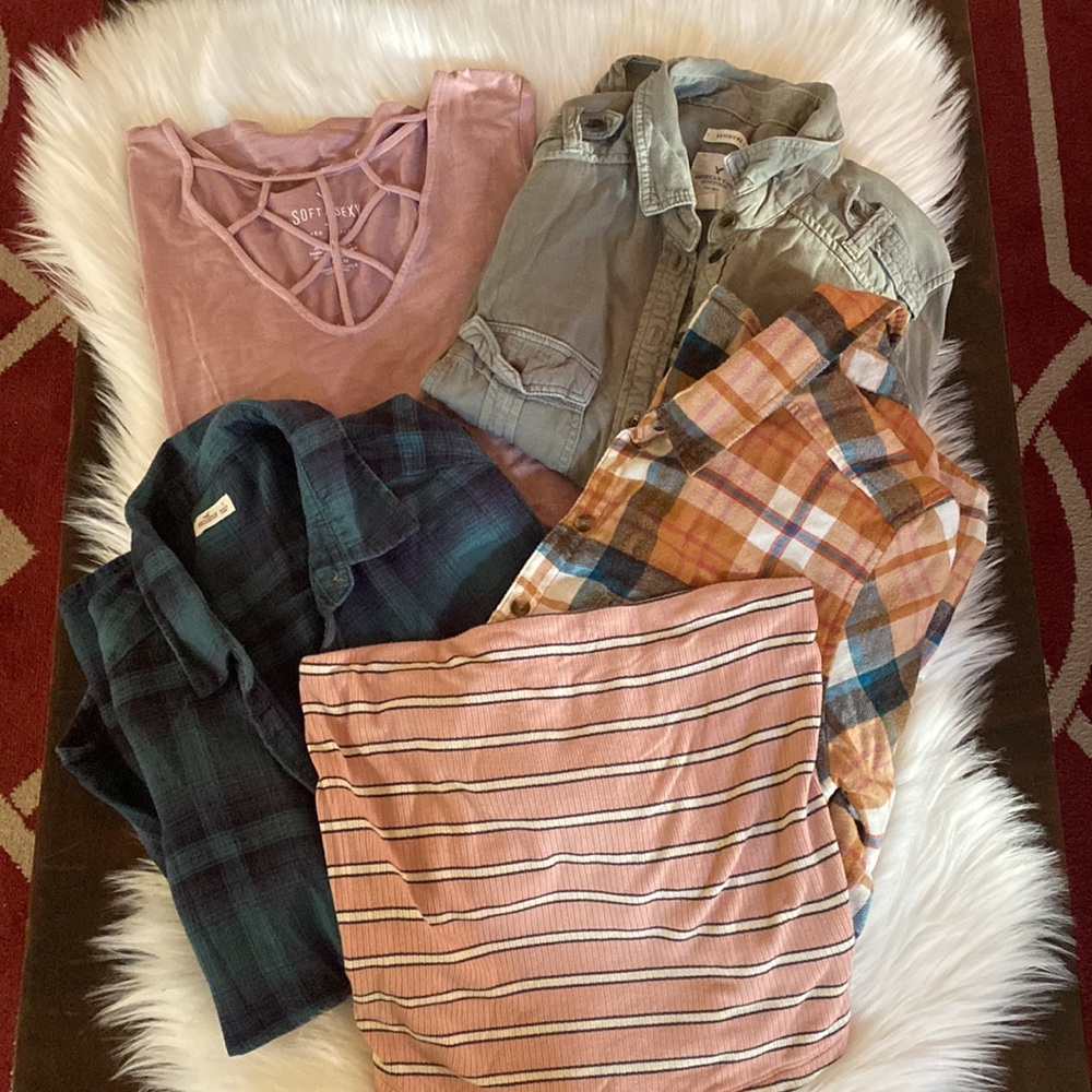 Bundle of American Eagle, Boyfriend Fit & Hollister flannels long sleeve - Picture 1 of 16